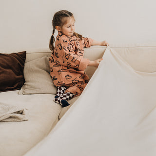 Comment créer un espace de jeu magique pour vos enfants avec des cabanes en tissu ?